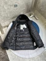 ⁦מעיל פוך Canada Goose HyBridge לגברים⁩ – תמונה ⁦3⁩