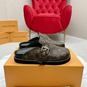 כפכפי LOUIS VUITTON