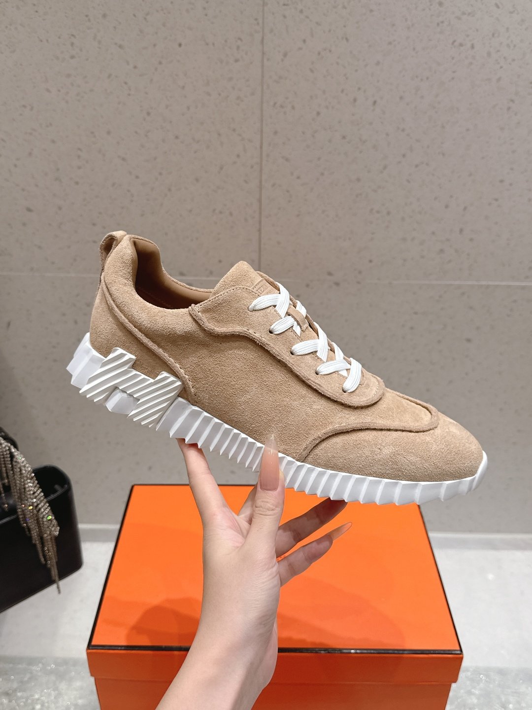 a298ef3e Hermès Next Sneaker – תמונה 1