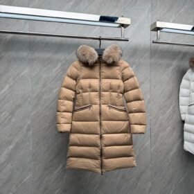מעיל פוך ארוך Moncler לנשים