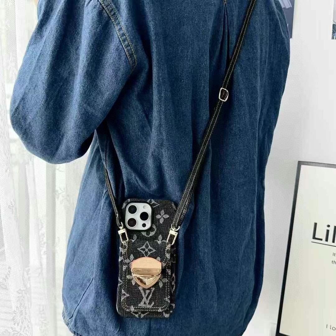 i1760020280536_2560_0_0.jpg מגן לאייפון LOUIS VUITTON – תמונה 1