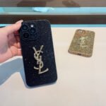 ⁦מגן לאייפון YSL⁩ – תמונה ⁦2⁩