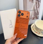 ⁦מגן לאייפון DIOR⁩ – תמונה ⁦2⁩