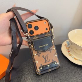 מגן לאייפון LOUIS VUITTON