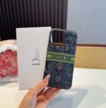 ⁦מגן לאייפון DIOR⁩ – תמונה ⁦3⁩
