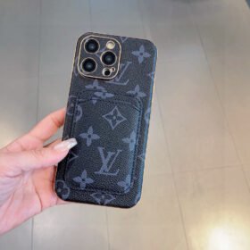 מגן לאייפון LOUIS VUITTON