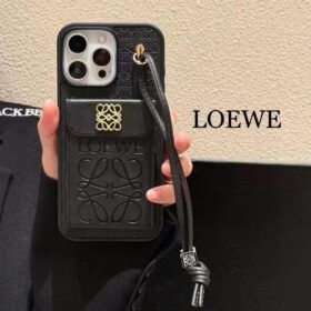 מגן לאייפון LOEWE