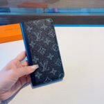 מגן לאייפון LOUIS VUITTON