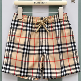 בגד ים Burberry לילדים